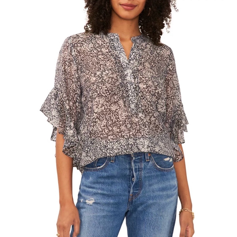 VINCE CAMUTO Floral Flutter-Sleeve Blouse - Size XL Excellent Condition